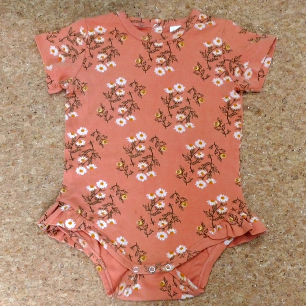 2t OG Chamomile Ruffle Leg by KQ